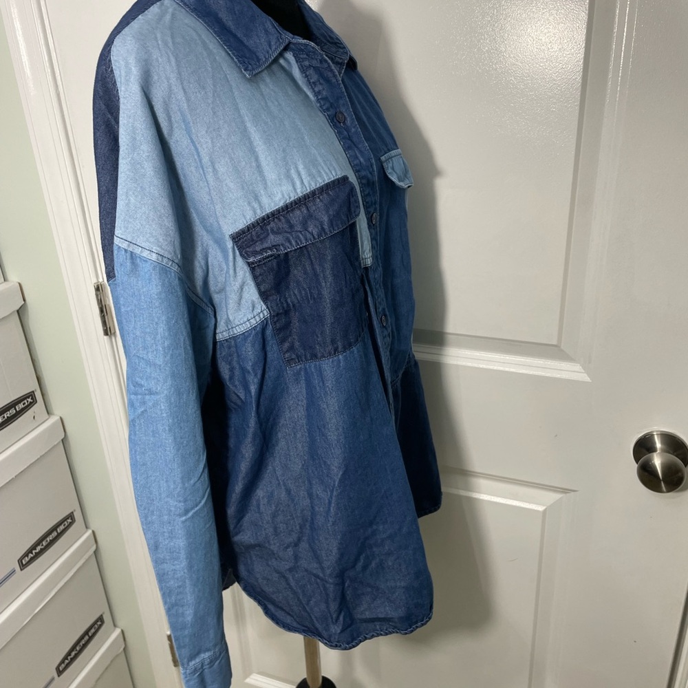 Anna Patchwork Denim Button-Up Shirt Size Large C… - image 5